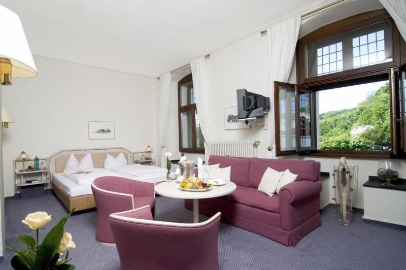Malteser Komturei Hotel / Restaurant Bergisch Gladbach Habitación foto
